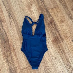 Summersalt the plunge navy swimsuit. Like new